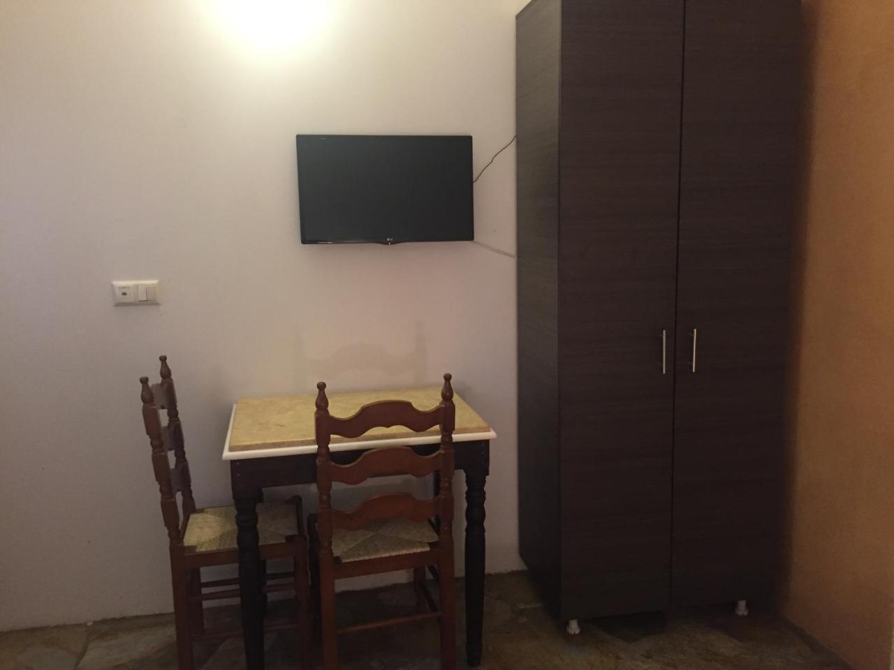 Sotiroulis Apartments เนอา เมซางกาลา ภายนอก รูปภาพ